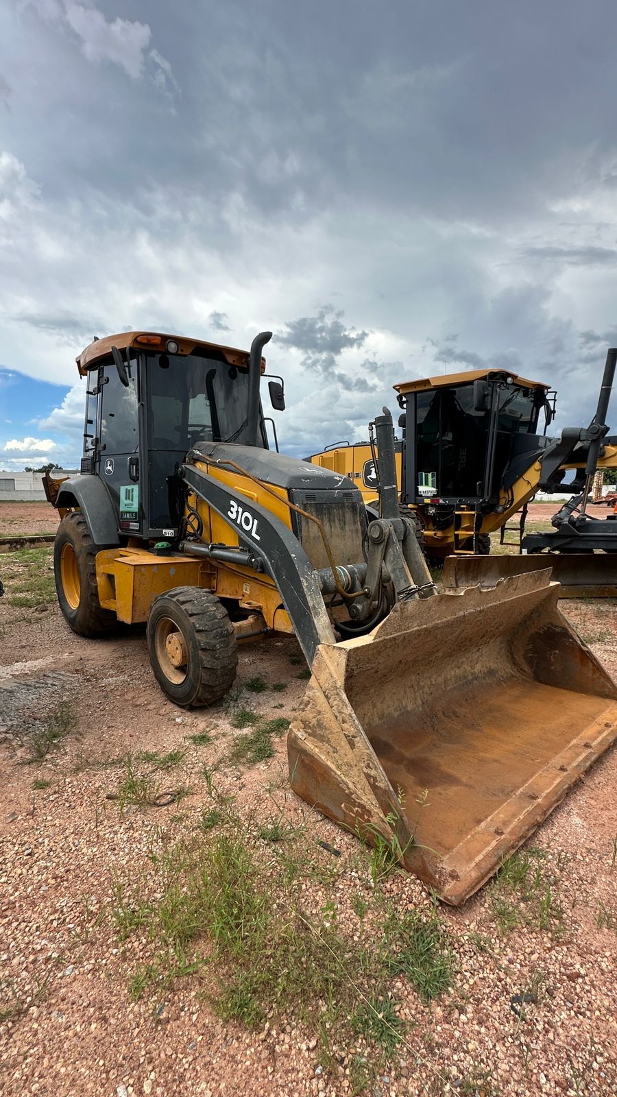 John Deere 310L