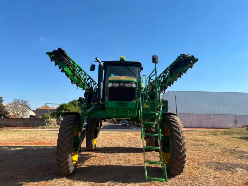 John Deere M4040