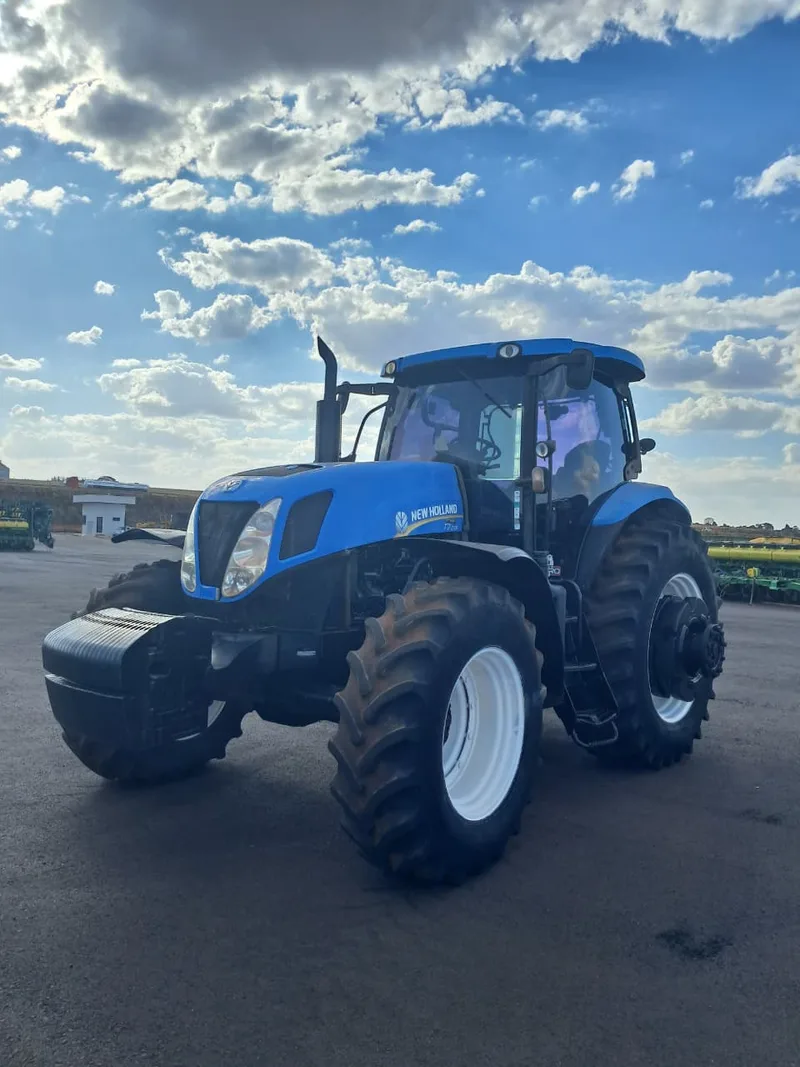 New Holland T7.245